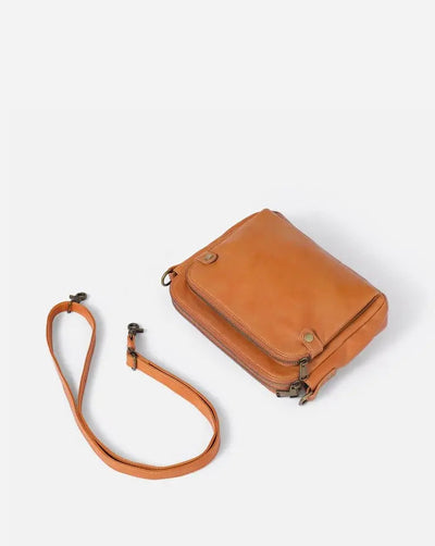 Clara Kim Masterpiece | Full Grain Leather Shoulder Bag 