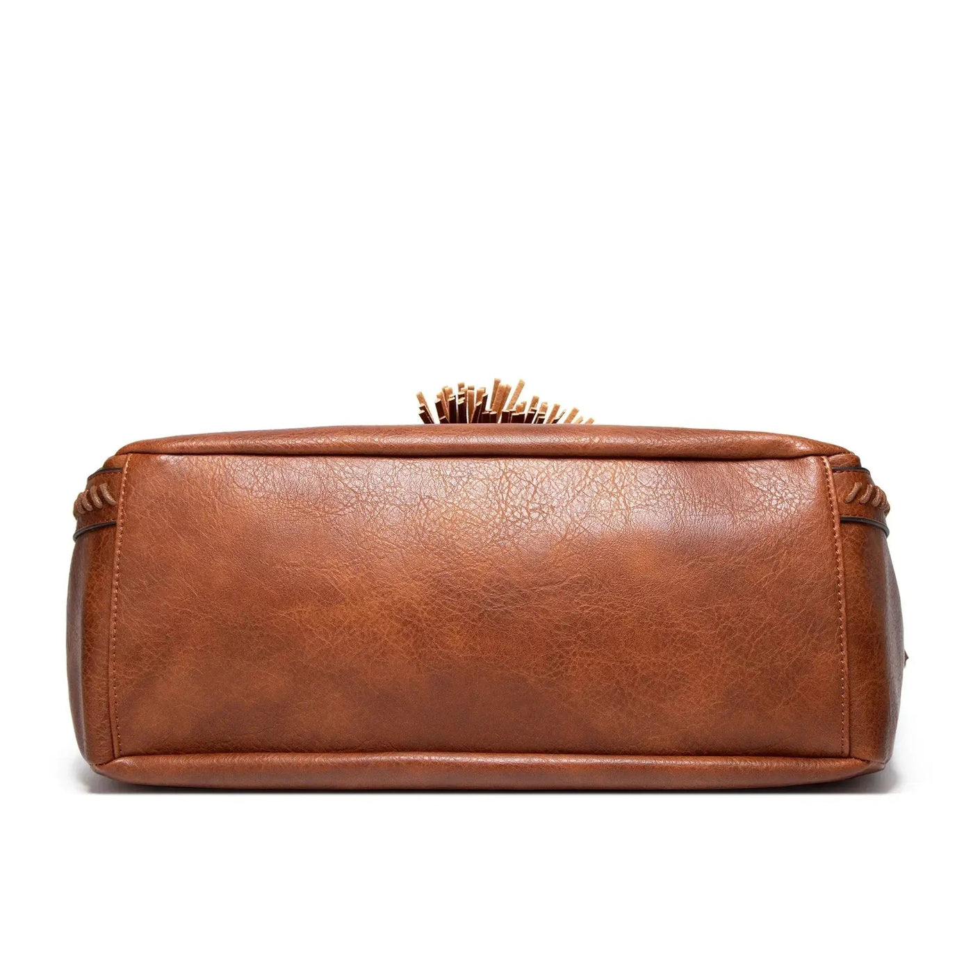 Clara's sophisticated elegance | Luxury leather shoulder bag 