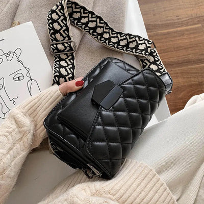 Clara Chic Daily Bag | Stylish Handbag for Everyday Use 
